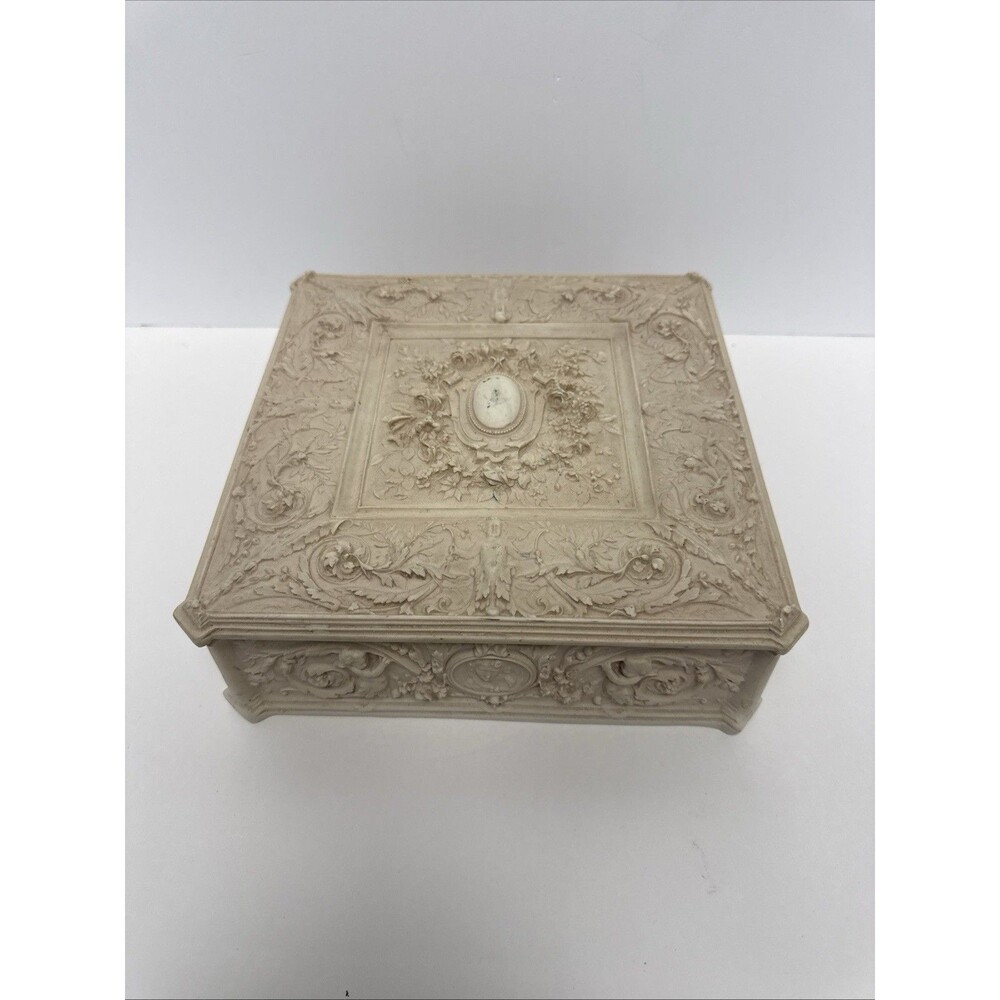 STUNNING! Incolay Jewelry Box With Cherubs - "Angelique" In Vanilla
